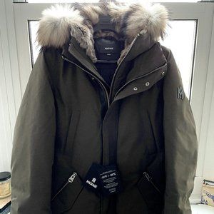 Brand new Mackage Parka in Unique Green